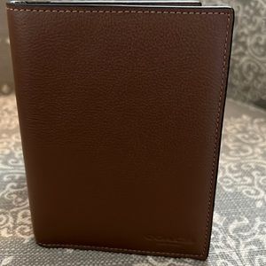 Coach Men’s passport holder